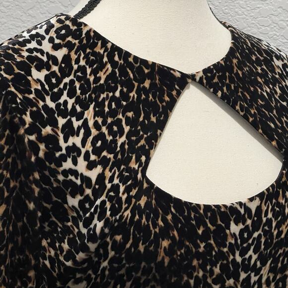 Cache Velvet Leopard Print Keyhole Bodycon Long Sleeve Sheath Women's Size 6 - Picture 3 of 12
